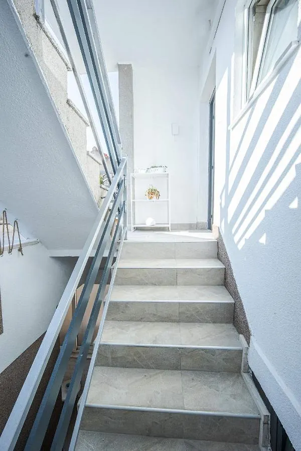Mamma'S Home In Trogir