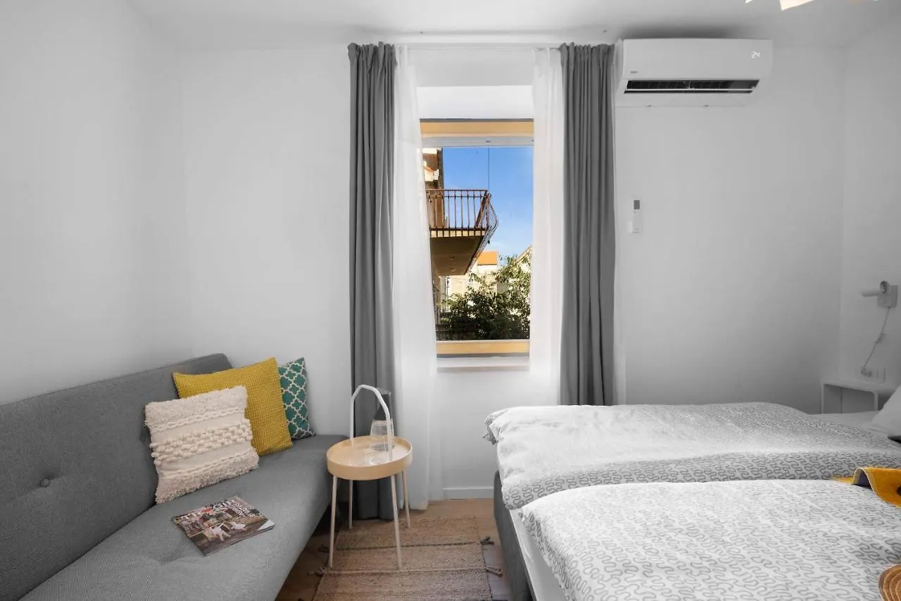 Mamma'S Home In Trogir Apartman